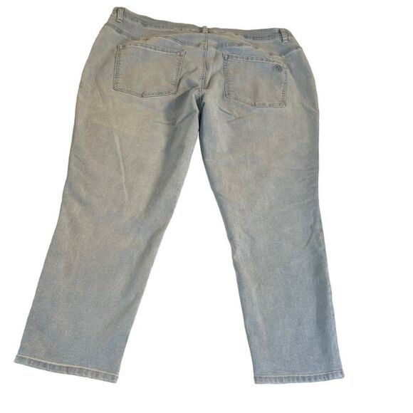 DG2 by Diane Gilman P2X light denim stretch pull on jeans 2XP - Picture 7 of 9